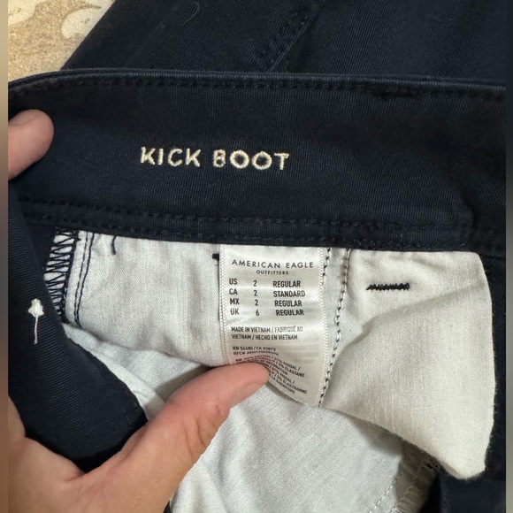 American Eagle Pants Kick Boot sz 2 regular - Picture 2 of 3